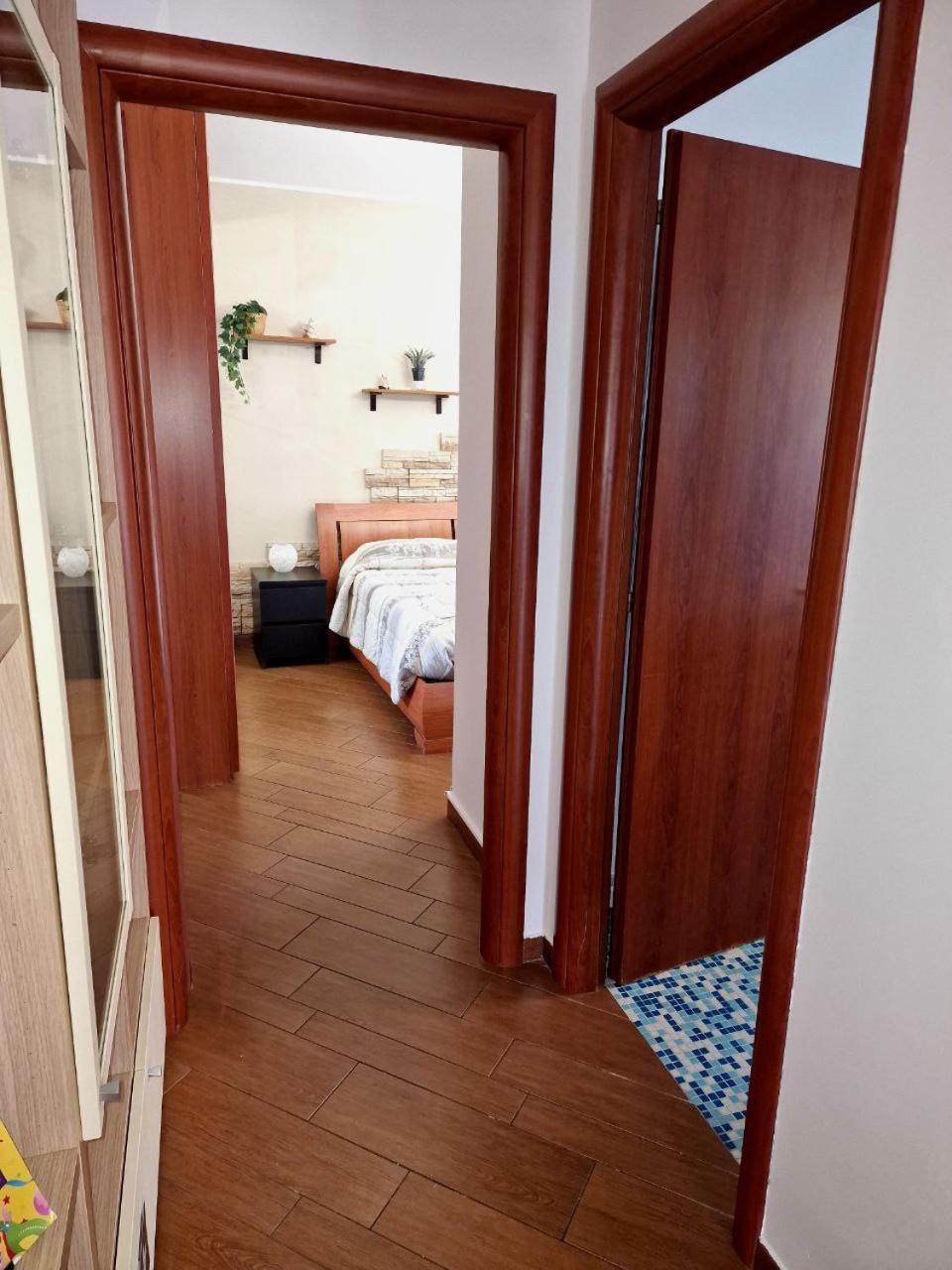Domus Livio, 7 Min Fco Airport, Free Wifi, Garden Apartment, 2 Tv Hd Fiumicino Zewnętrze zdjęcie