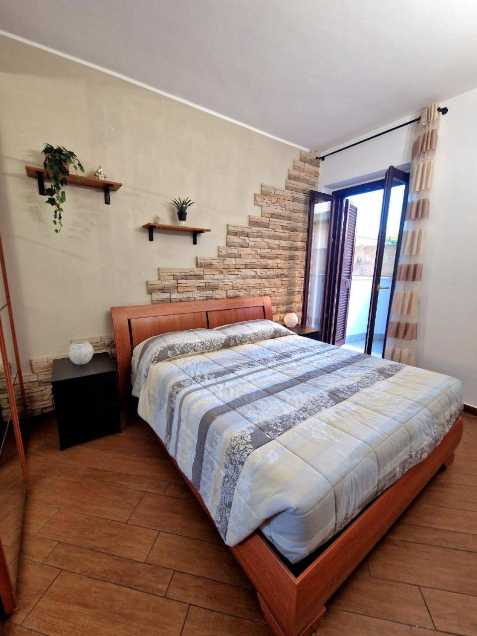 Domus Livio, 7 Min Fco Airport, Free Wifi, Garden Apartment, 2 Tv Hd Fiumicino Zewnętrze zdjęcie